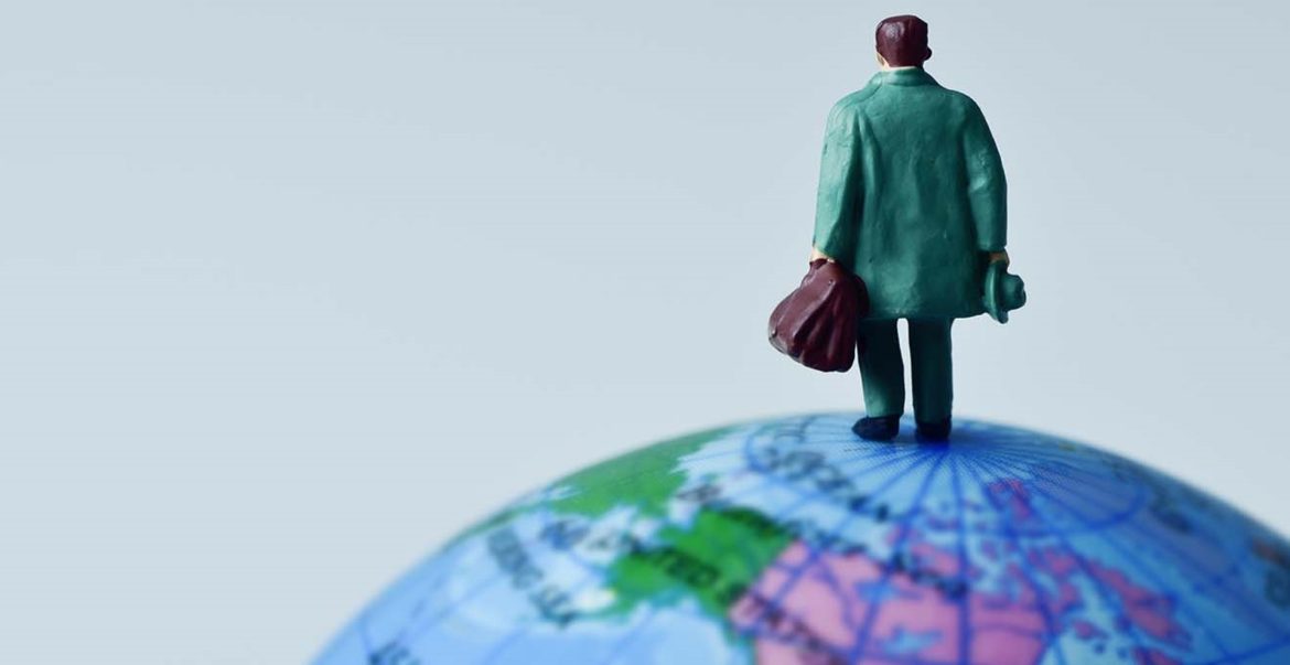 Куди українці їдуть від війни: статистика міграції, популярні напрямки та можливості для біженців Куди українці їдуть від війни: статистика міграції, популярні напрямки та можливості для біженців